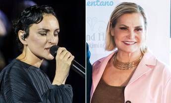 Arisa a Verissimo le scuse a Simona Ventura Ho sbagliato Arisa a Verissimo le scuse a Simona Ventura Ho sbagliato