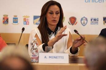 Bullismo Annalisa Minetti Con sport capito che se non potevo vedere luce potevo essere luce Bullismo Annalisa Minetti Con sport capito che se non potevo vedere luce potevo essere luce
