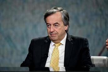 Burioni lascia i social Dopo 10 anni tempo di evolvere clima non piu costruttivo Burioni lascia i social Dopo 10 anni tempo di evolvere clima non piu costruttivo