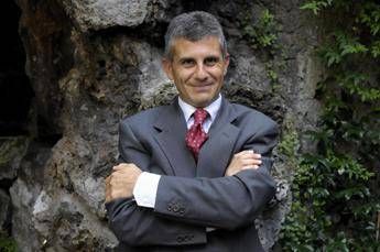 Cavalieri del Lavoro il figlio darte Mastroberardino Mio padre qui nel 1994 che emozione esserci Cavalieri del Lavoro il figlio darte Mastroberardino Mio padre qui nel 1994 che emozione esserci