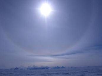 Clima il ghiaccio delle Alpi in viaggio verso lAntartide