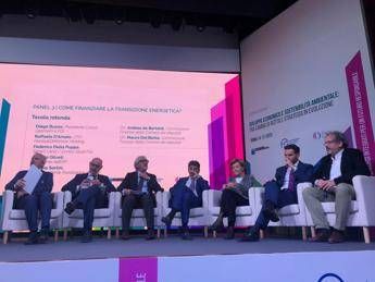 Edilizia Geometri con meno di 2 mld Stato puo sostenere riqualificazione e rigenerazione energetica Edilizia Geometri con meno di 2 mld Stato puo sostenere riqualificazione e rigenerazione energetica