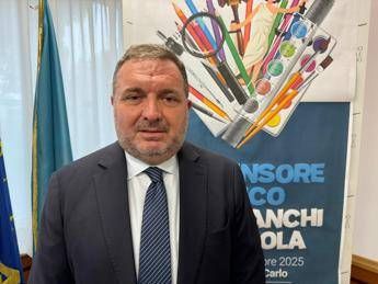 Fardelli Dif. Civico Lazio Rendiamo piu consapevoli i cittadini di domani Fardelli Dif. Civico Lazio Rendiamo piu consapevoli i cittadini di domani