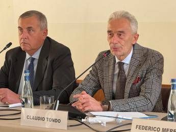 Fibrillazione atriale cardiologo Tondo Con Volt elettroporazione piu sicura ed efficace Fibrillazione atriale cardiologo Tondo Con Volt elettroporazione piu sicura ed efficace