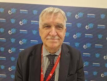Formazione Forlani Inapp Deve essere permanente cooperazione tra attori coinvolti Formazione Forlani Inapp Deve essere permanente cooperazione tra attori coinvolti