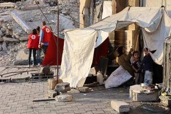 Gaza Hamas cerca altri corpi in nuove aree della Striscia Gaza Hamas cerca altri corpi in nuove aree della Striscia