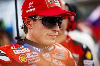 Gp Indonesia caduta e frattura alla clavicola per Marquez Rispetto i medici tornero quando sara possibile