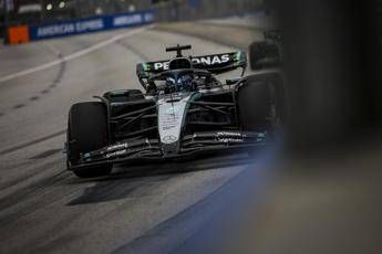 Gp Singapore Russell in pole davanti a Verstappen. Hamilton sesto poi Leclerc