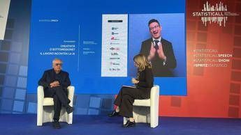 Ia Sacconi Aiuta su contenuti ma resta problema trasparenza e affidabilita Ia Sacconi Aiuta su contenuti ma resta problema trasparenza e affidabilita