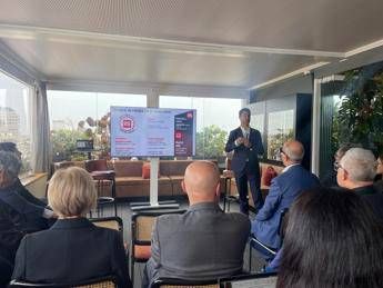 Imprese lindagine Procurement Mro da voce di spesa ad ambito che genera valore Imprese lindagine Procurement Mro da voce di spesa ad ambito che genera valore