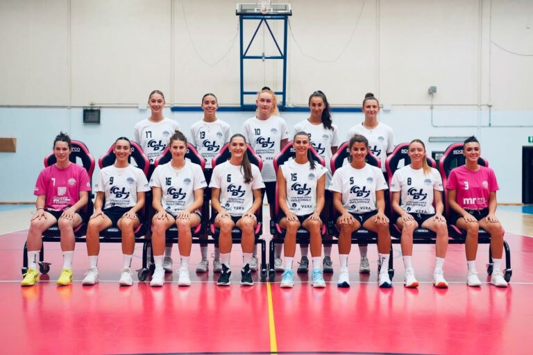 La squadra CBL Costa Volpino Sarà la CBL Costa Volpino di Volley l’ospite della Conviviale di ottobre del Panathlon Club Vallecamonica