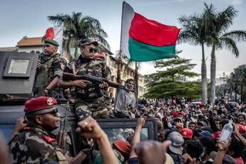 Madagascar esercito si schiera con le proteste. Il presidente Tentativo di golpe