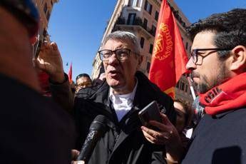 Manifestazione Cgil oggi a Roma al corteo Democrazia al lavoro interverra anche Ranucci