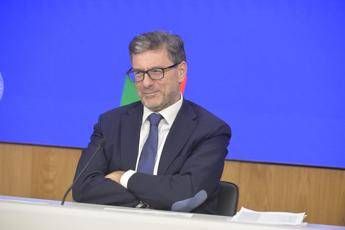 Manovra dal taglio Irpef alla riforma Isee tutte le misure del Dpb Manovra dal taglio Irpef alla riforma Isee tutte le misure del Dpb