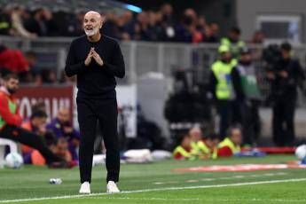 Milan Fiorentina 2 1 Prade non ci sta Rigore scandaloso. Pioli Cosi invitiamo i giocatori a simulare Milan-Fiorentina 2-1, Pradé non ci sta: “Rigore scandaloso”. Pioli: “Così invitiamo i giocatori a simulare”