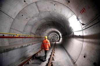 Milano MM compie 70 anni da Metropolitana Milanese a societa multiservizi per la cura della citta
