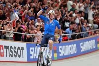 Mondiali su pista Viviani doro nelleliminazione Mondiali su pista Viviani doro nelleliminazione