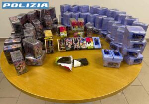 Nascondeva 43kg di droga nel box la Polizia di Stato arresta 19enne