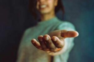 Psichiatri si a microdosi di psichedelici contro i disturbi mentali Psichiatri si a microdosi di psichedelici contro i disturbi mentali