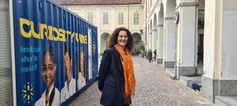 Ricerca Bertone Merck A Ivrea oltre mille giovani in tre anni al Curiosity Cube Ricerca Bertone Merck A Ivrea oltre mille giovani in tre anni al Curiosity Cube