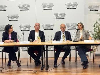 Rinosinusite con poliposi nasale studio Anti Il 5 efficace su sintomi e tessuto Rinosinusite con poliposi nasale studio Anti Il 5 efficace su sintomi e tessuto