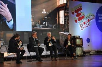 Risparmio e credito per la crescita delle comunita al FNEC il panel che rimette la finanza al servizio dei territori
