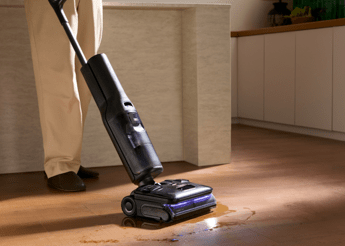 Roborock F25 Ultra pulizia a vapore e acqua calda in un unico dispositivo