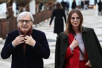 Sabrina Colle Mia vita dedicata alla ripresa di Sgarbi. Io megera Calunnia Sabrina Colle Mia vita dedicata alla ripresa di Sgarbi. Io megera Calunnia