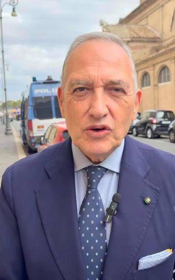 Salvare il Ssn la proposta di Vaia Va potenziato non indebolito serve welfare integrato moderno e umano Salvare il Ssn la proposta di Vaia Va potenziato non indebolito serve welfare integrato moderno e umano