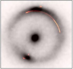 Scoperta astronomica INAF limmagine piu nitida di un arco gravitazionale