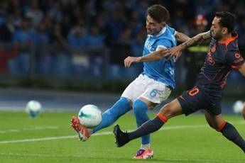 Seconda ammonizione per Gilmour anzi no il giallo in Napoli Inter Seconda ammonizione per Gilmour anzi no il giallo in Napoli Inter
