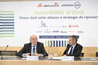 Sostenibilita utenti in rete bocciano il Gree Deal e chiedono soluzioni concrete Sostenibilita utenti in rete bocciano il Gree Deal e chiedono soluzioni concrete