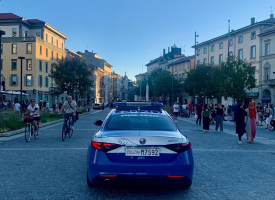 Tenta di rubare una bici da 1.500 euro arrestato in pieno centro a Bergamo
