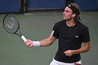 Tsitsipas arma segreta con Sinner puo essere. una racchetta doro Tsitsipas arma segreta con Sinner puo essere. una racchetta doro