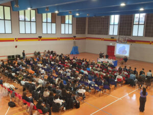 Val Seriana successo per il Career Day oltre 150 tra candidati e studenti incontrano le aziende del territorio Val Seriana successo per il Career Day oltre 150 tra candidati e studenti incontrano le aziende del territorio