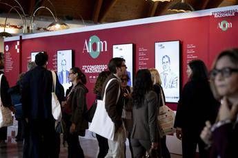 A Roma il 27esimo Congresso Aiom con 3mila oncologi apre Mattarella