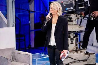 Amici oggi domenica 16 novembre ospiti e anticipazioni Amici oggi domenica 16 novembre ospiti e anticipazioni