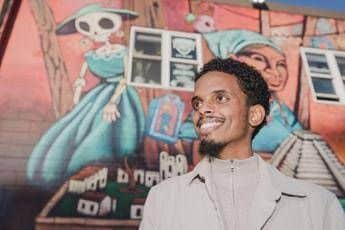 Anche Minneapolis ha il suo Mamdani il socialista islamico Fateh tenta il ribaltone Anche Minneapolis ha il suo Mamdani il socialista islamico Fateh tenta il ribaltone