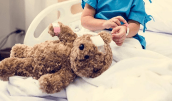 Belluno bimba di 2 anni dimessa da ospedale muore poco dopo indagini in corso