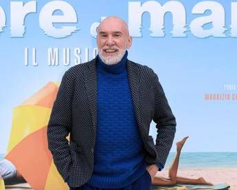 Chi e Diego Dalla Palma oggi a Verissimo il truccatore che ha programmato la sua morte