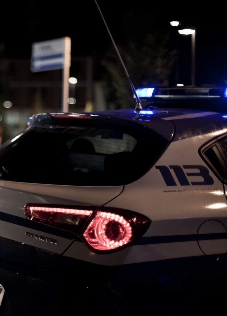 Evade dai domiciliari arrestato 23enne. Il Questore revoca il permesso di soggiorno e dispone lespulsione