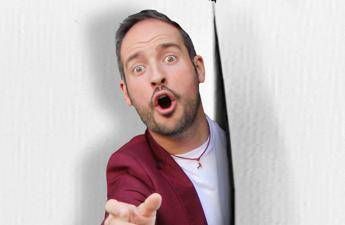 Filippo Caccamo e Fuori di tela Storia dellarte spesso incomprensibile invece puo far ridere