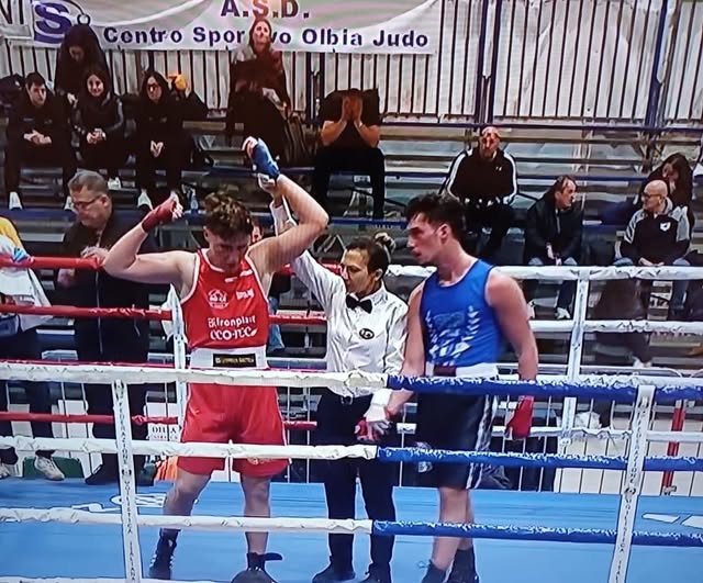 Impresa di Glendi Saka terzo posto agli Italiani U19 per la Boxe Lumezzane 1963