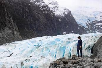In Patagonia luomo di Stefano Ricci esplora la fine del mondo