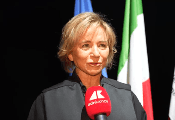 Moda Ferretti Linguaggio universale e specchio della societa ai giovani dico di non arrendersi Moda Ferretti Linguaggio universale e specchio della societa ai giovani dico di non arrendersi