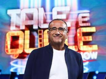 Oggi la finalissima di Tale e Quale Show il premio di 20mila euro in beneficenza