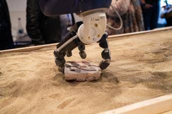 Pompei lintelligenza artificiale ricompone i frammenti degli affreschi