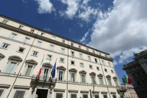 Riunione di maggioranza a Palazzo Chigi con Meloni Tajani e Salvini