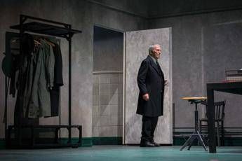 Standing ovation per Umberto Orsini al Teatro della Pergola Standing ovation per Umberto Orsini al Teatro della Pergola