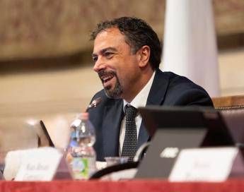 AI e sanita Leandro Pecchia LOMS indica la strada possiamo colmare il ritardo accumulato